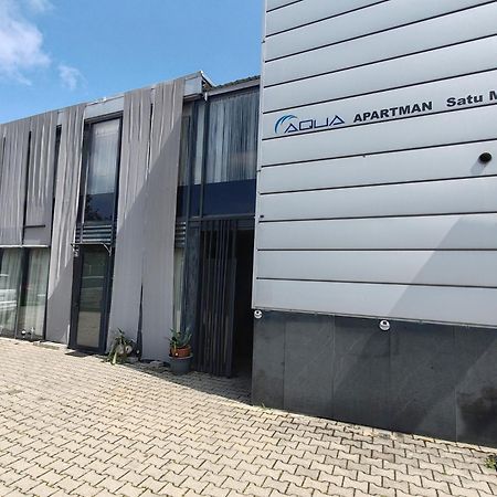 Aqua Apartman Satu Mare Exterior foto