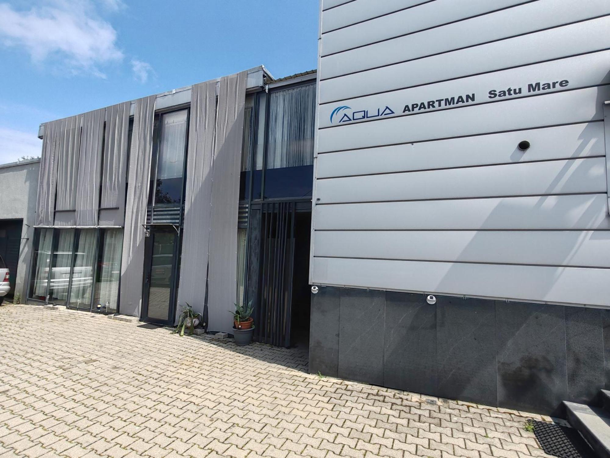Aqua Apartman Satu Mare Exterior foto